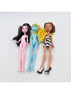 Mattel Monster High Doll Draculaura, Lagoona Blue, Clawdeen Wolf Bundle Of 3